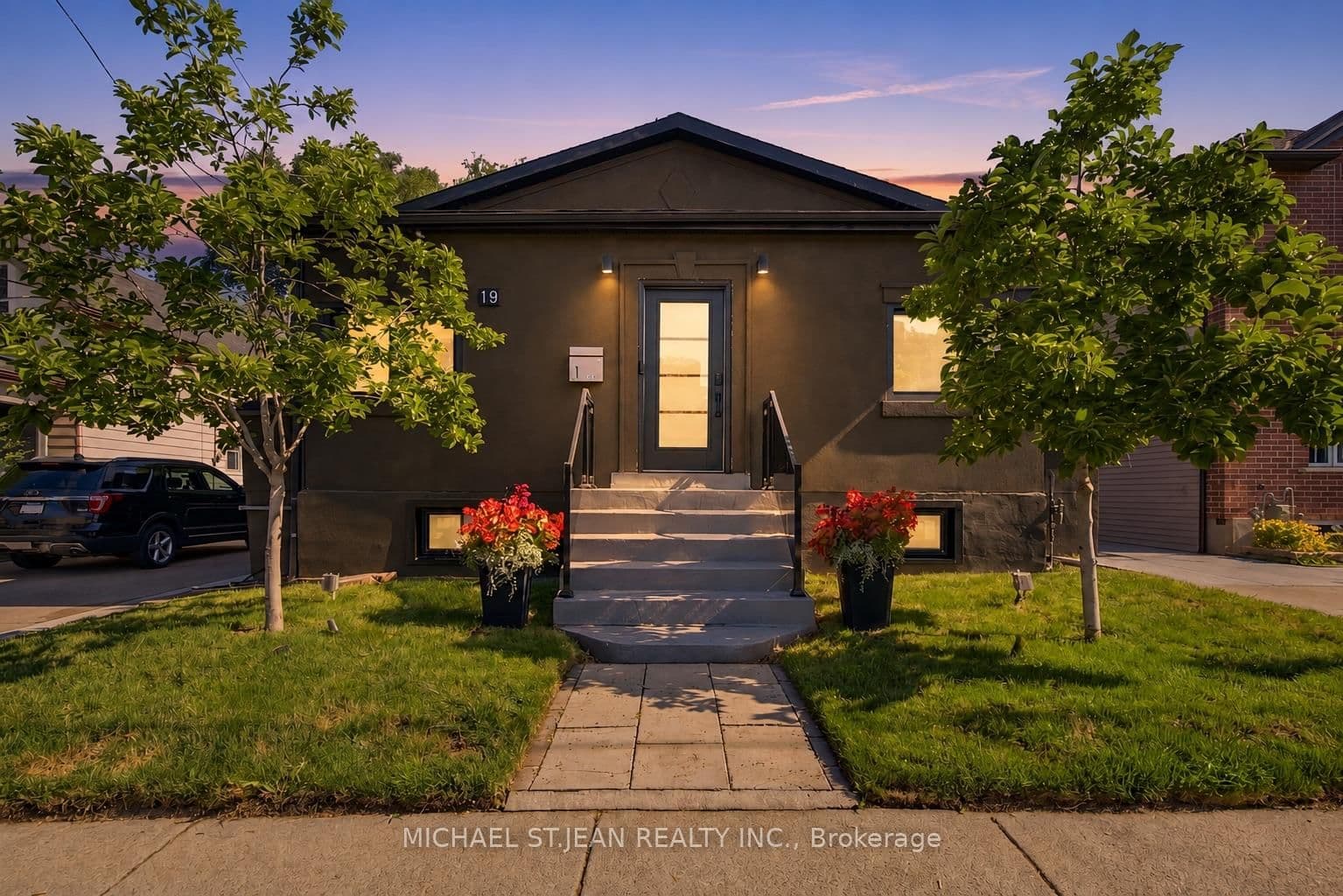 19 Grove Street - Image 1