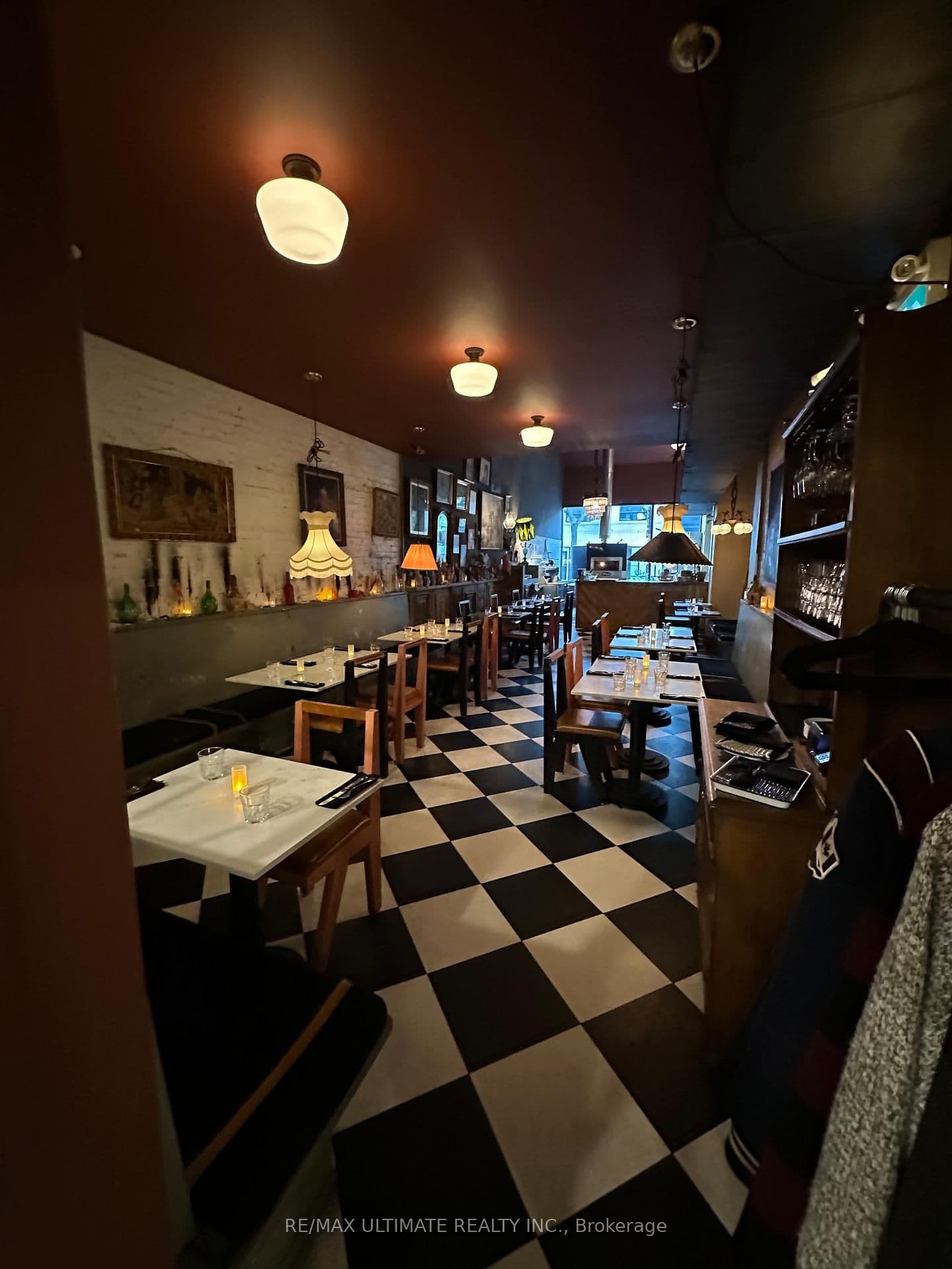 298 James Street N - Image 6