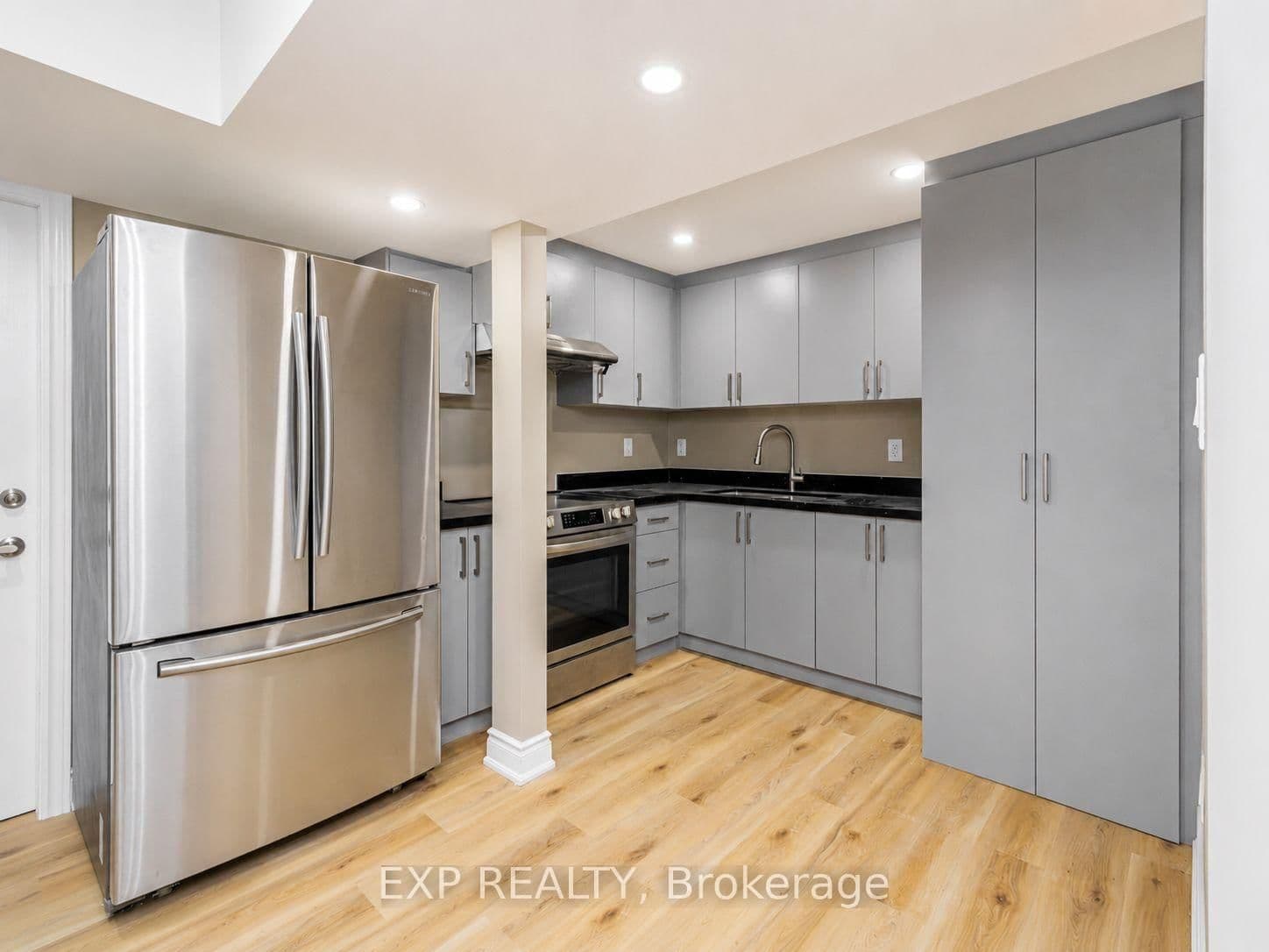 485 Avens Street, Unit Lower - Image 4