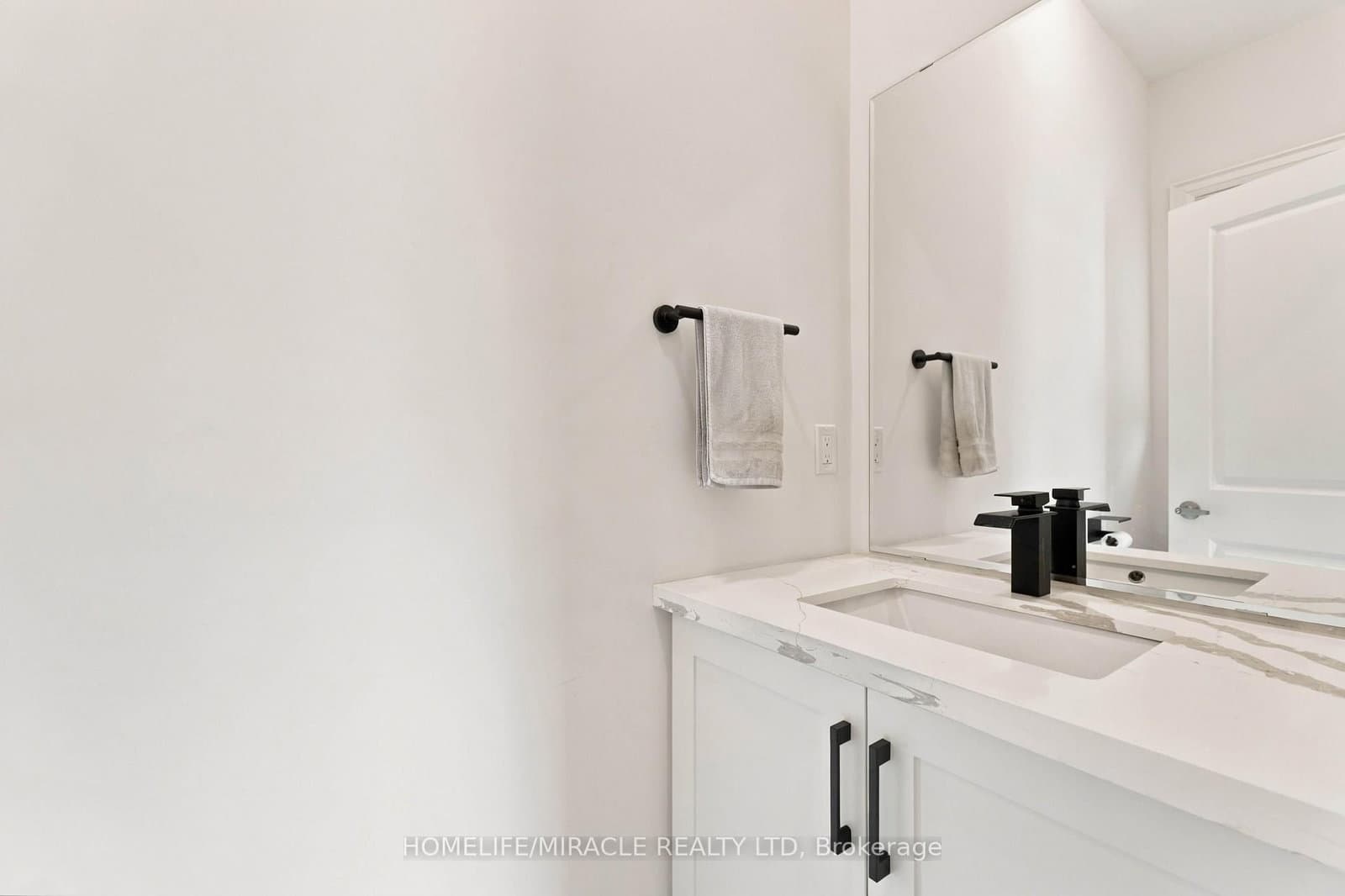 19 Kenesky Drive - Image 5