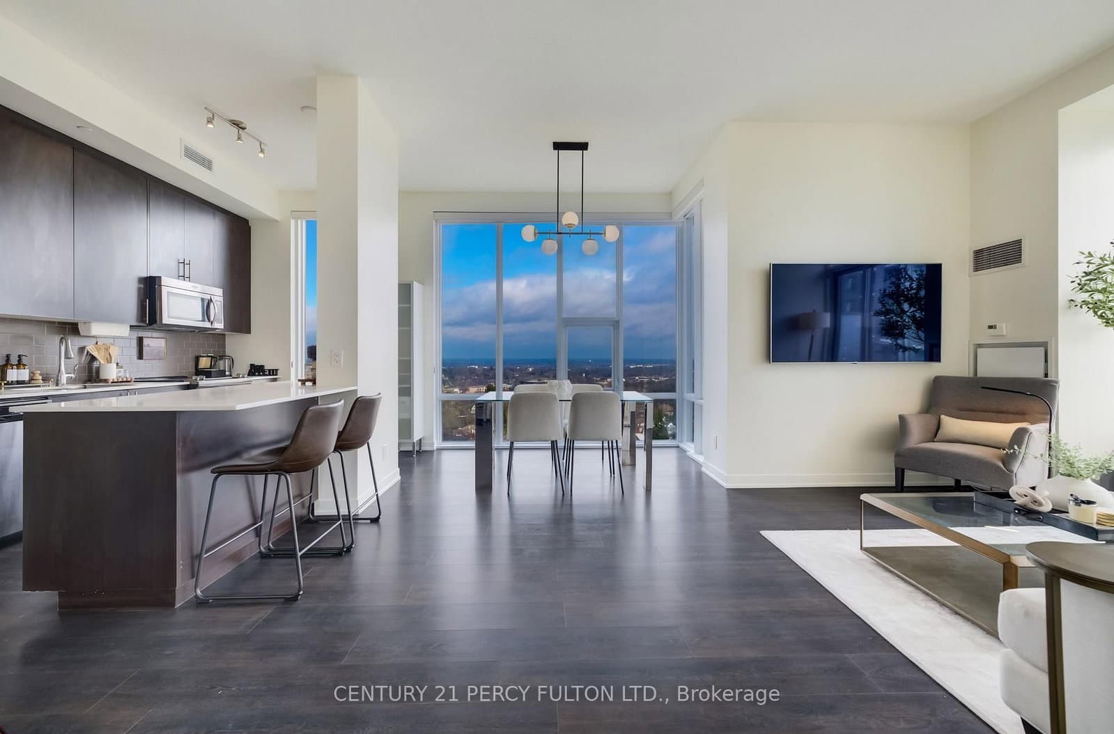 85 Duke Street W, Unit 1703 - Image 6