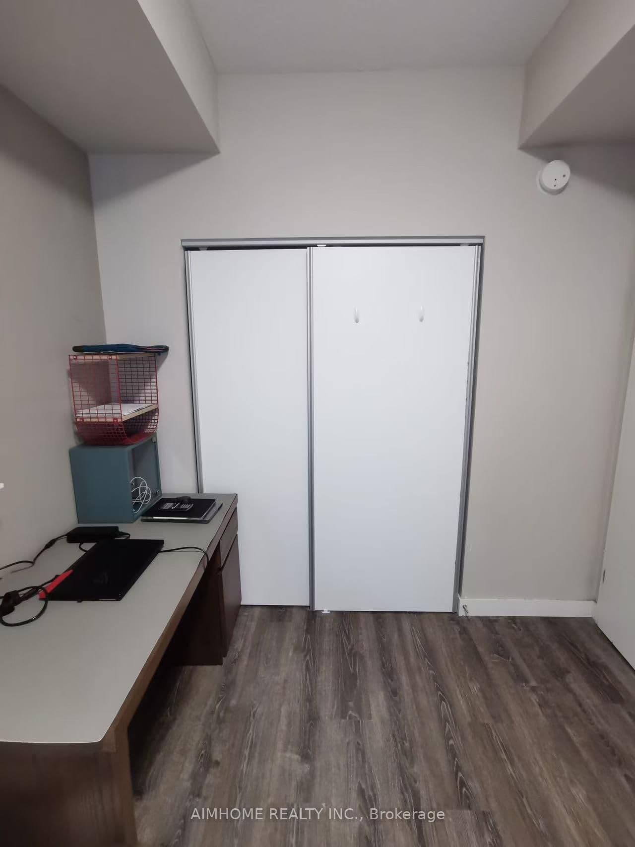 280 Lester Street E, Unit 614 - Image 5