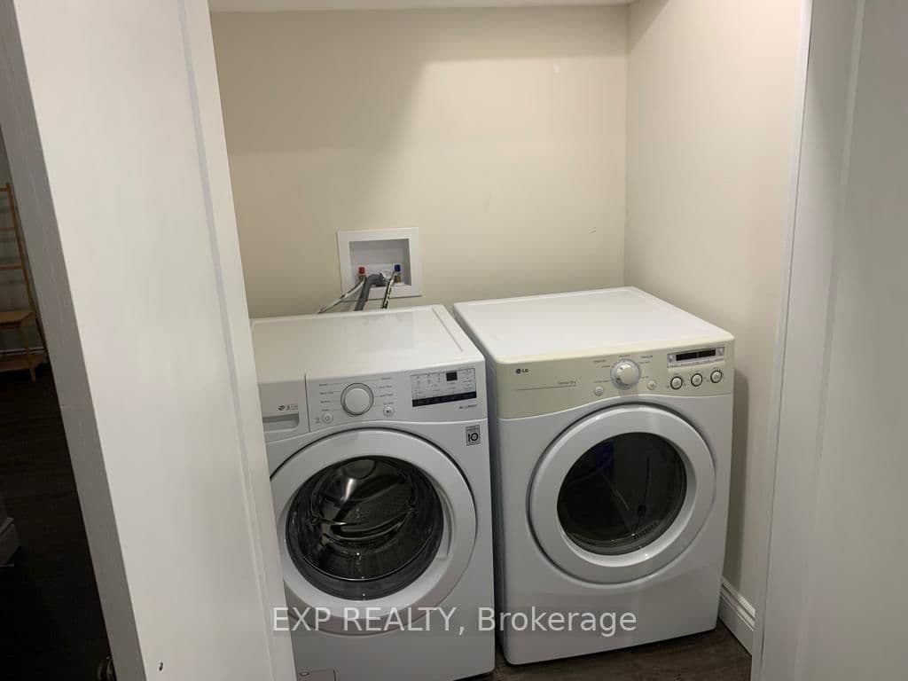 15 Calvert Avenue - Image 6