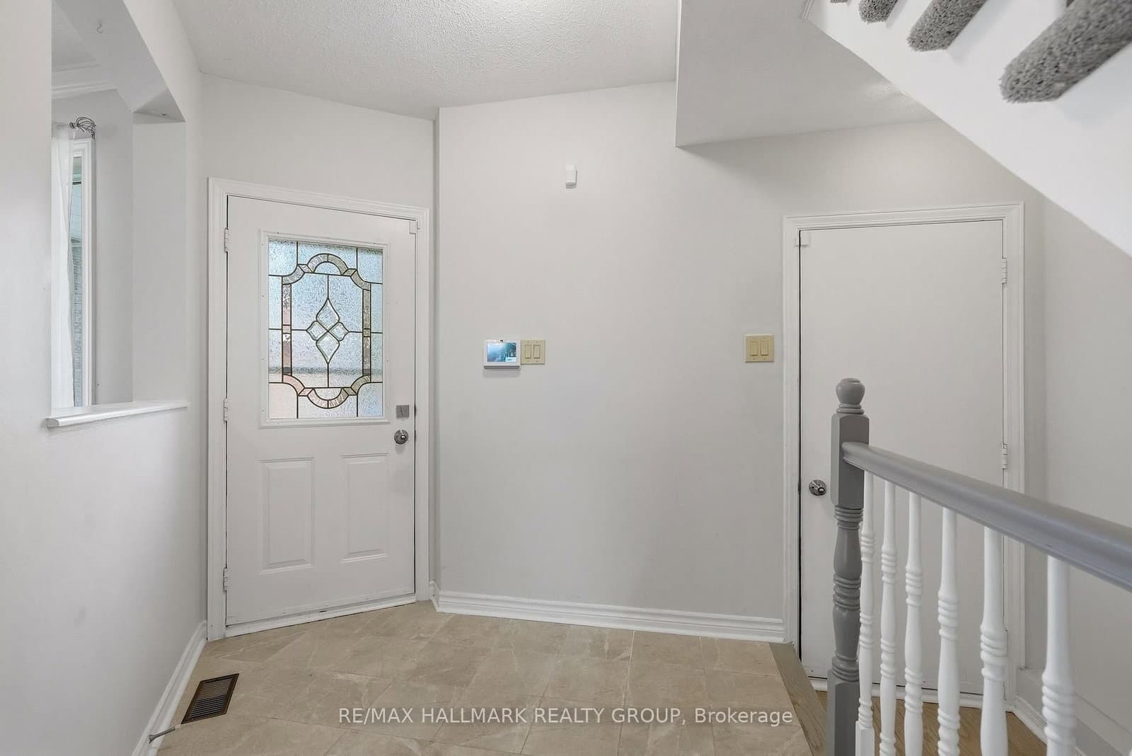 30 Rowe Drive - Image 3