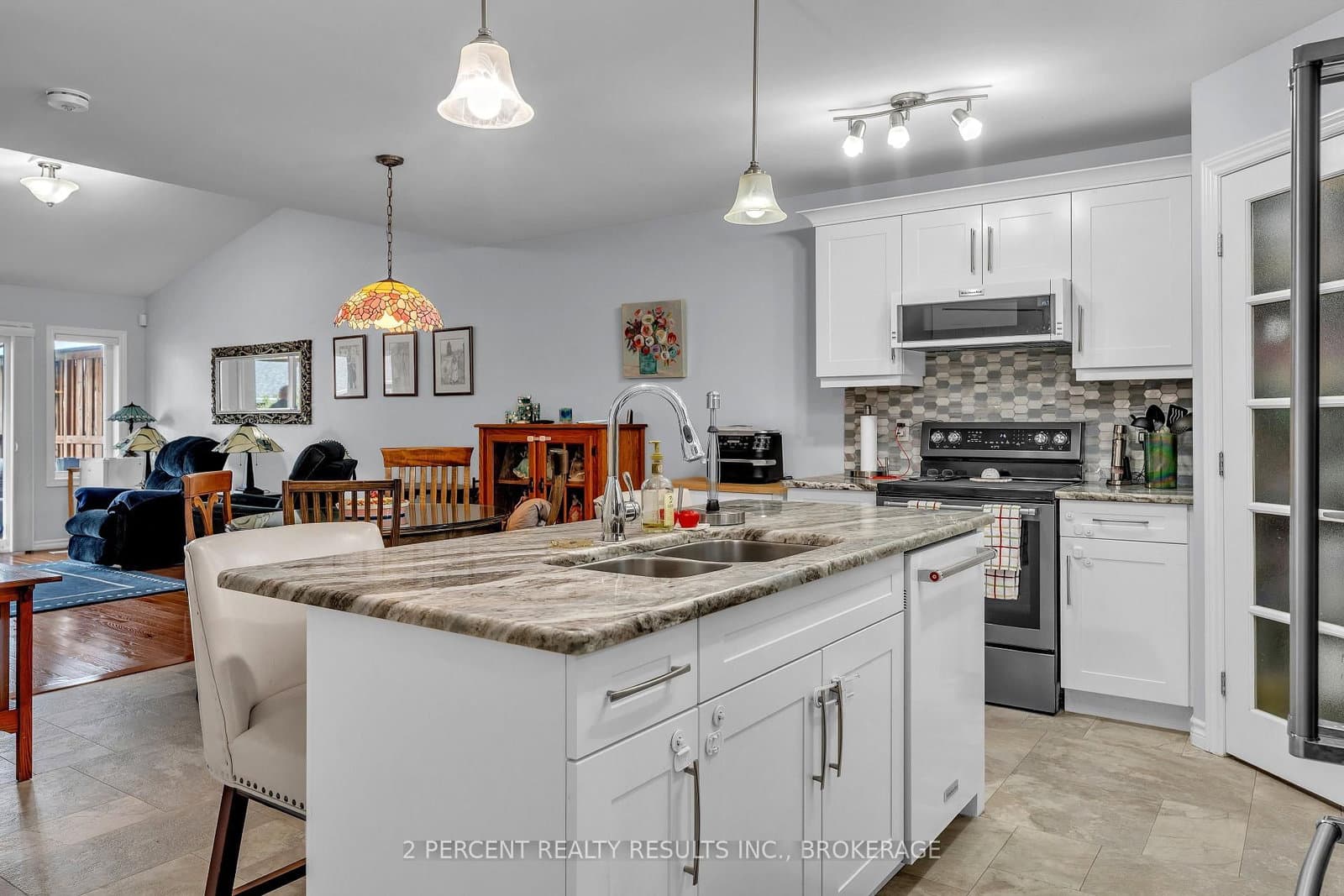 36 Sandhu Crescent - Image 6