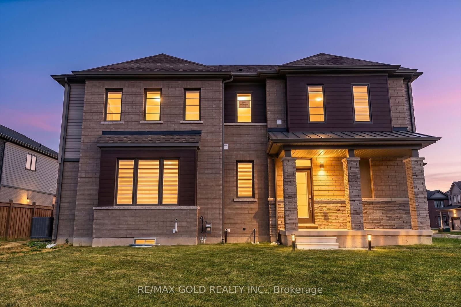 25 Heritage Way - Image 1