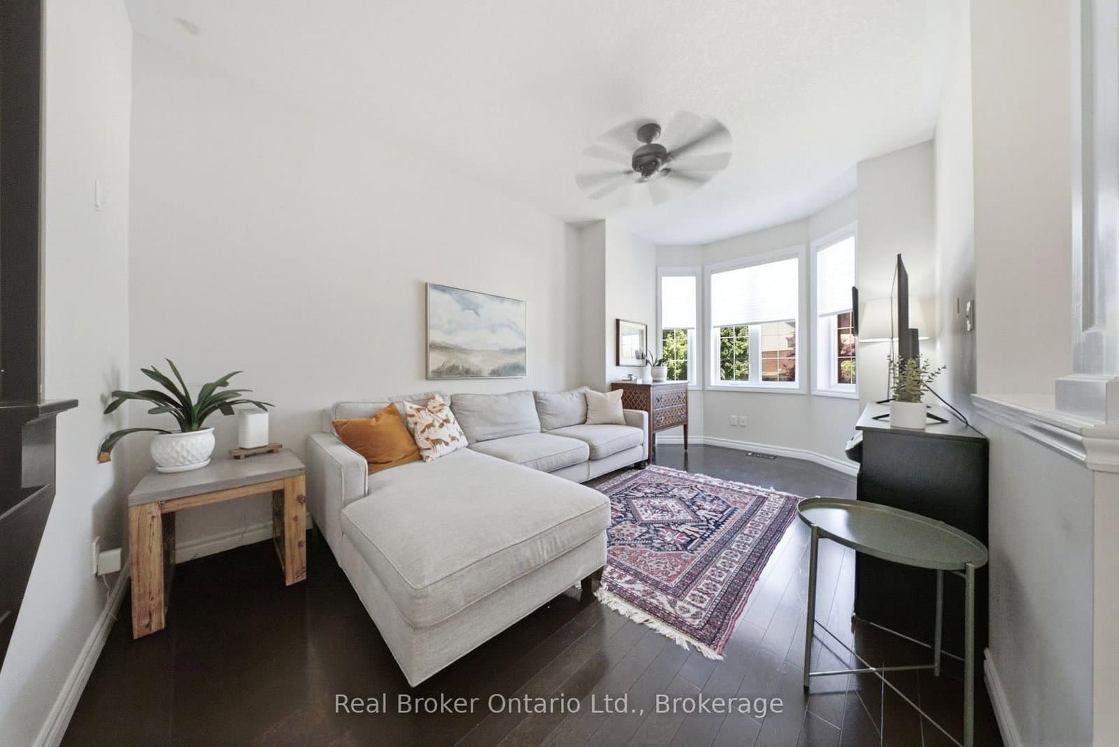 65 Amsterdam Crescent - Image 6