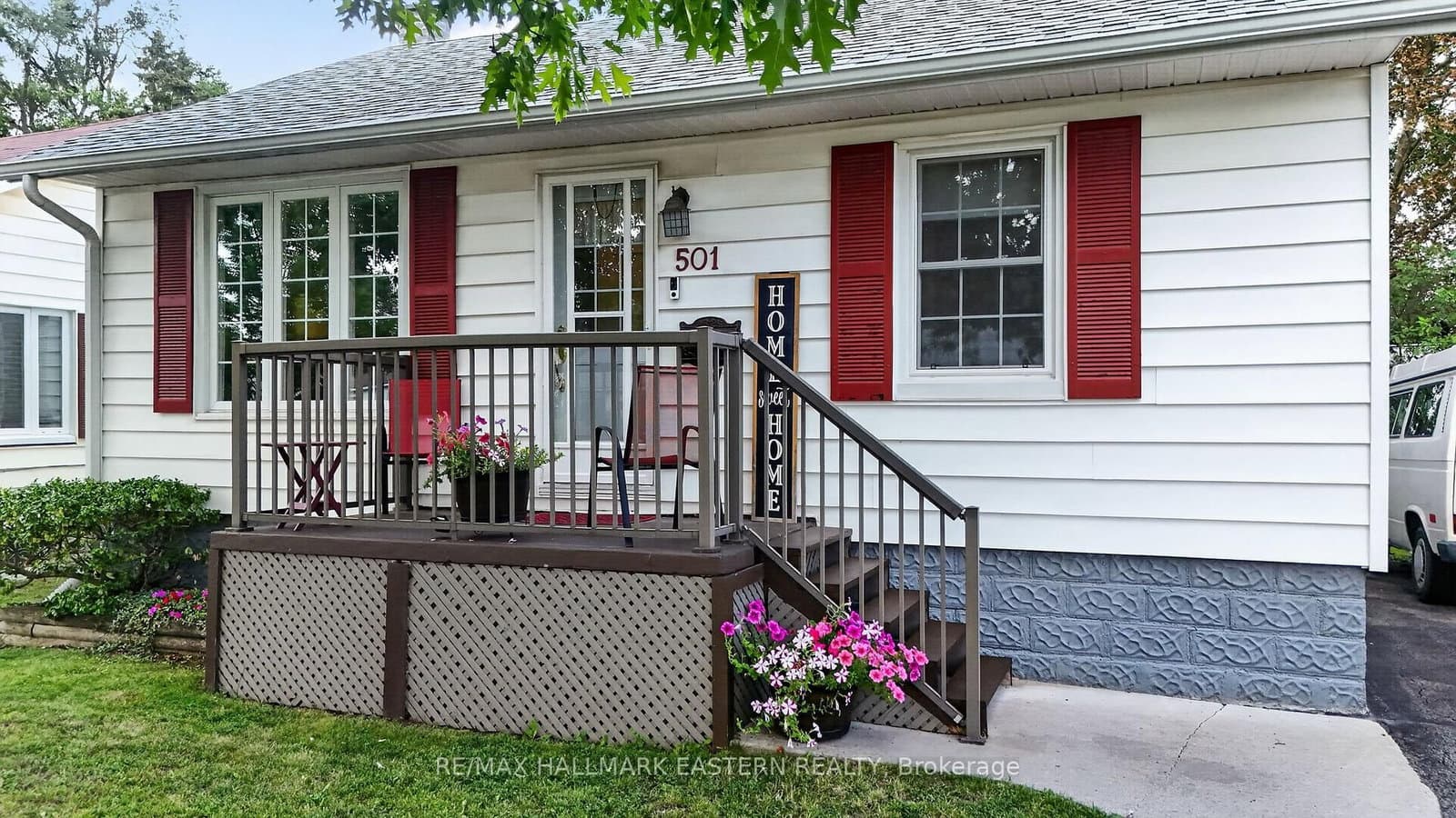 501 Glengarry Avenue - Image 2