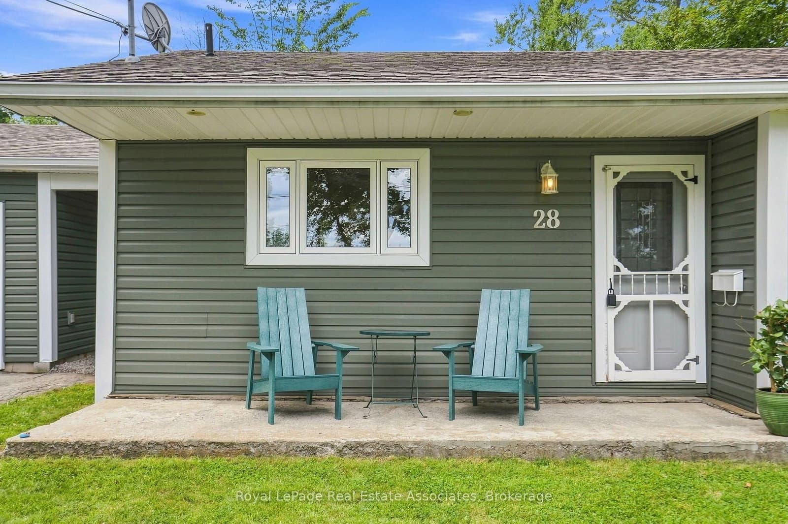 28 Kelson Avenue S - Image 2