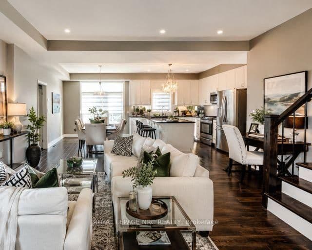 608 SIMCOE Street, Unit 9 - Image 6