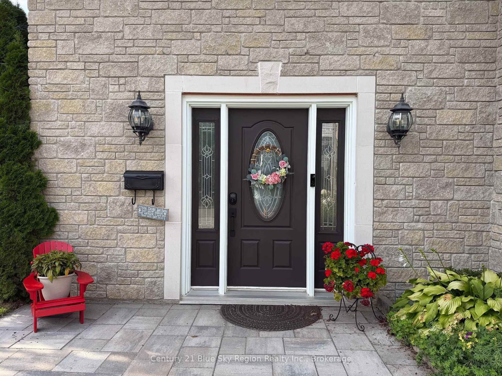 116 CAMPBELL Avenue - Image 3