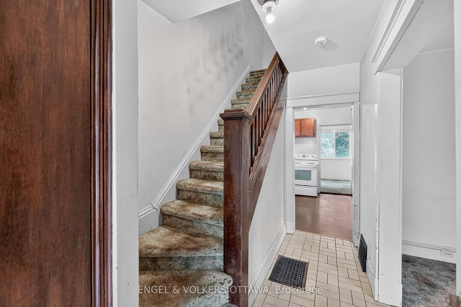 9 Geneva Street - Image 3