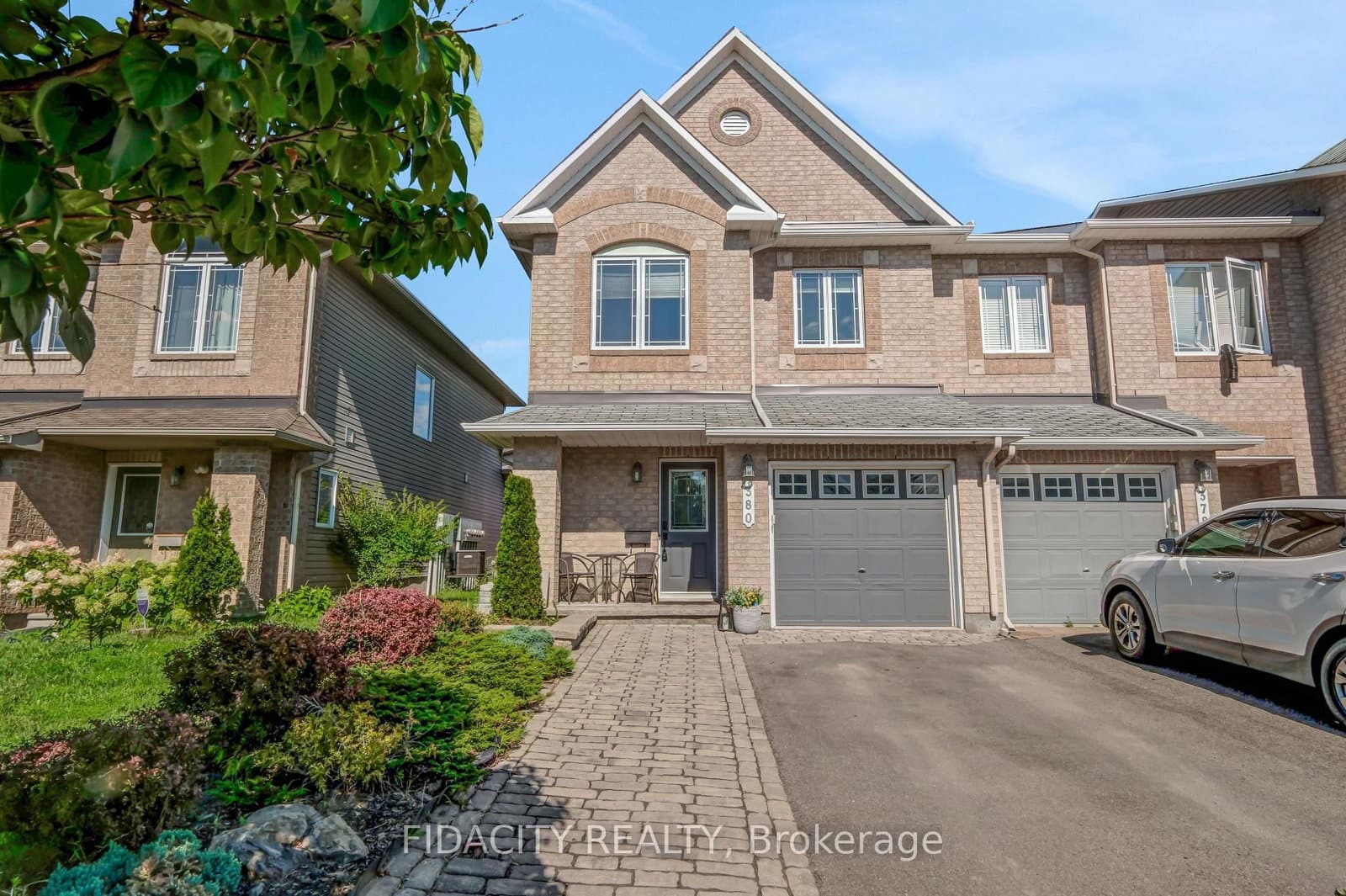 380 Goldenbrook Way