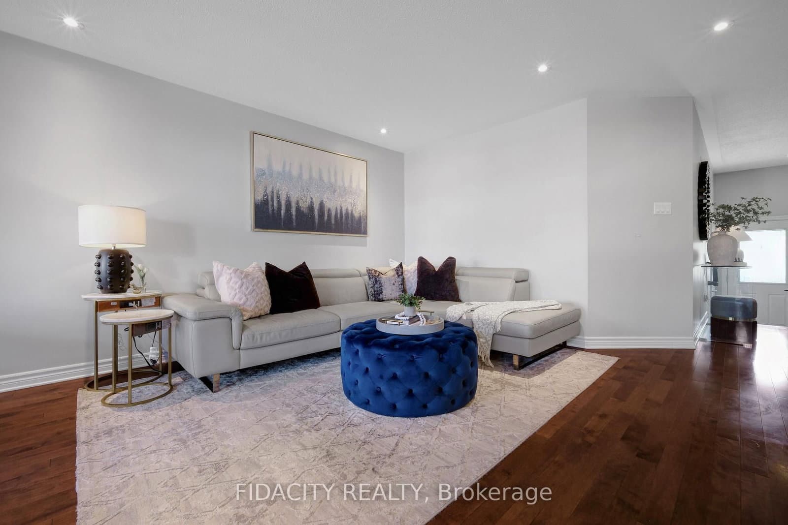 380 Goldenbrook Way - Image 5