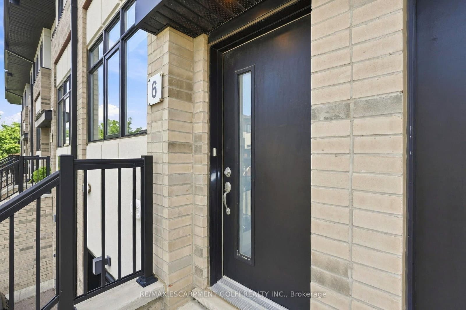 6 Mulhollard Lane - Image 3