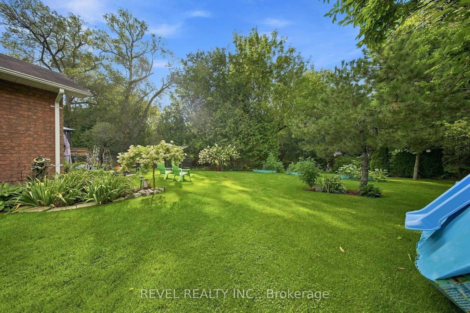 445 Nickerson Drive - Image 2