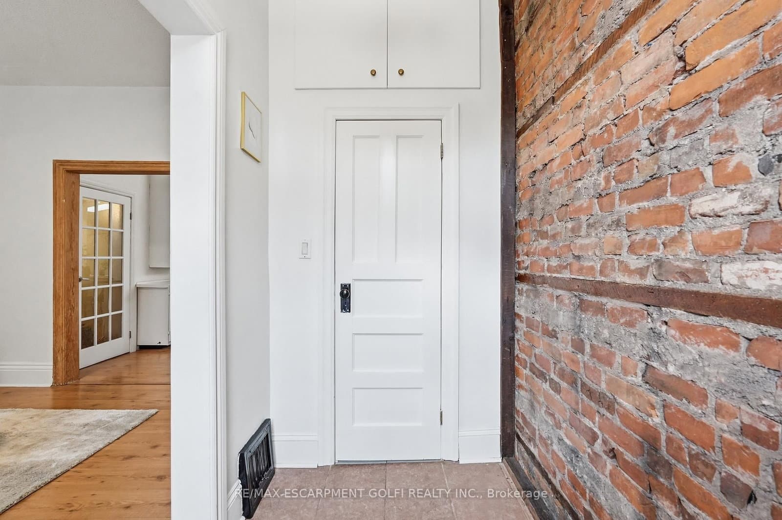 356 Hughson Street - Image 3