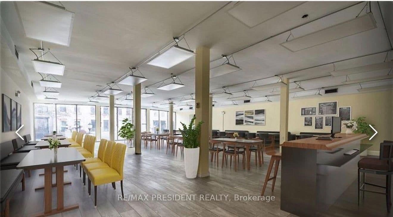 135 James Street N, Unit 3 - Image 4