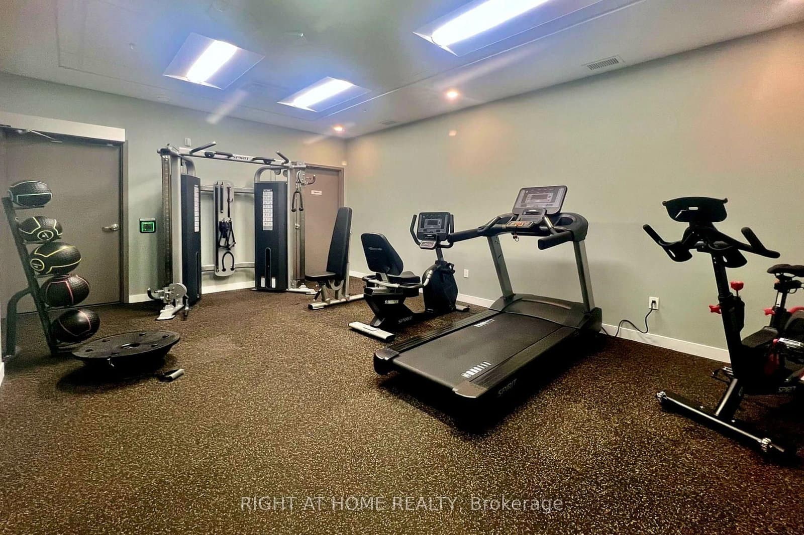 250 Albert Street, Unit 708 - Image 5