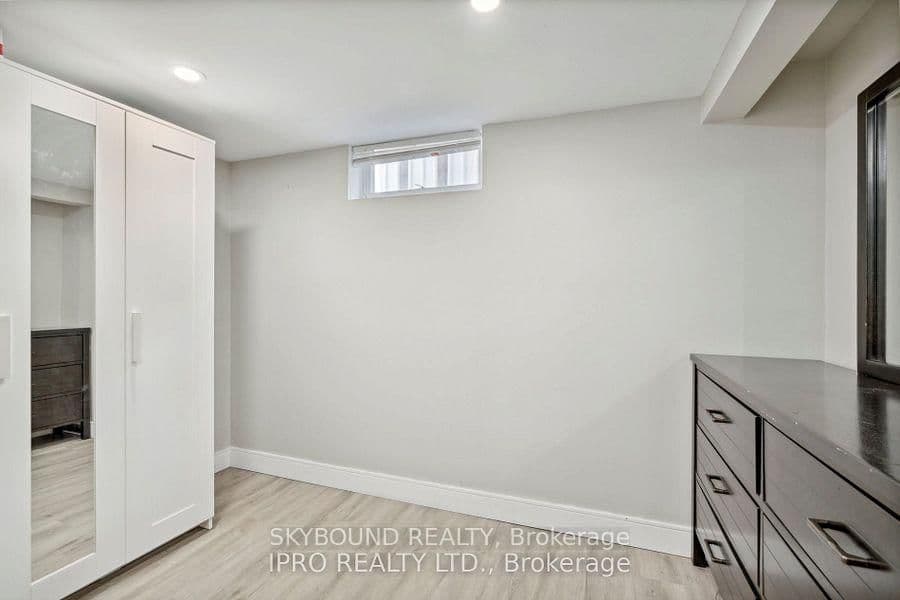 34 Owen Place - Image 6