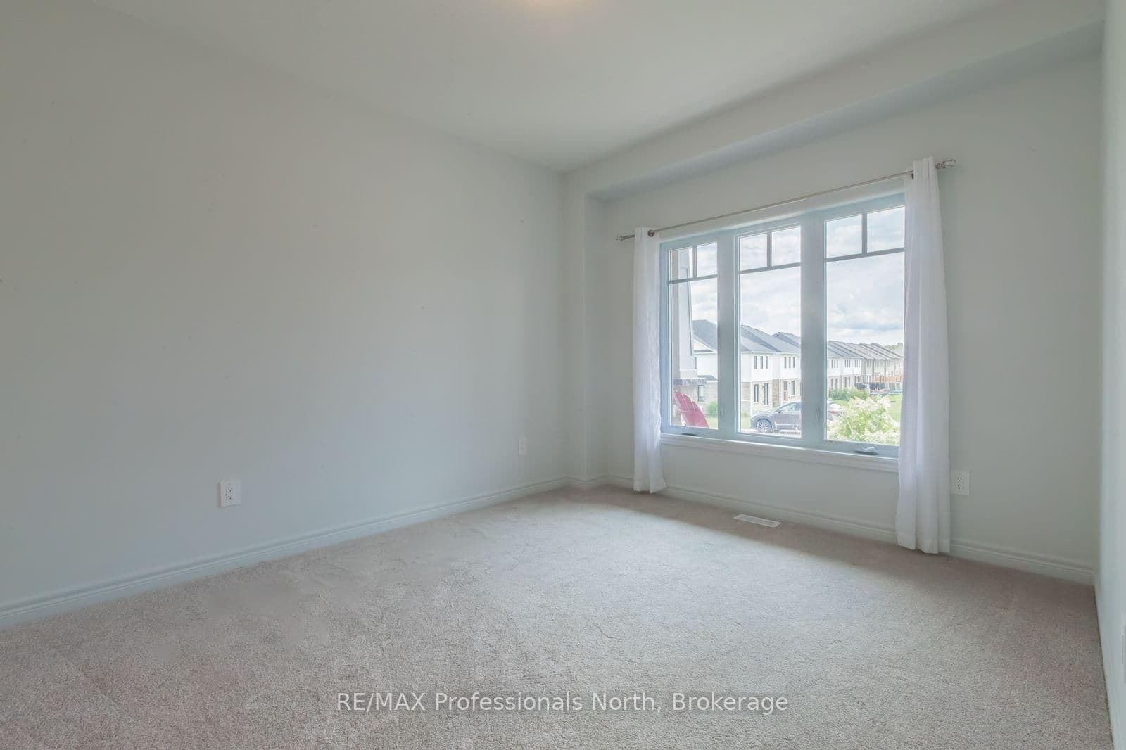75 Eaglecrest Avenue - Image 6