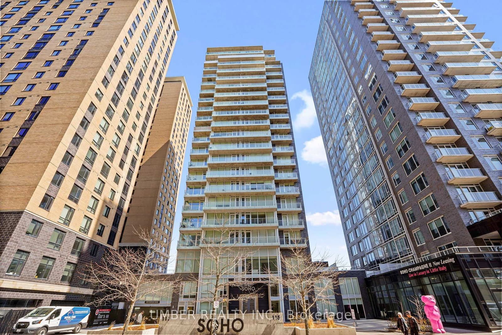 #1601 - 111 Champagne Avenue