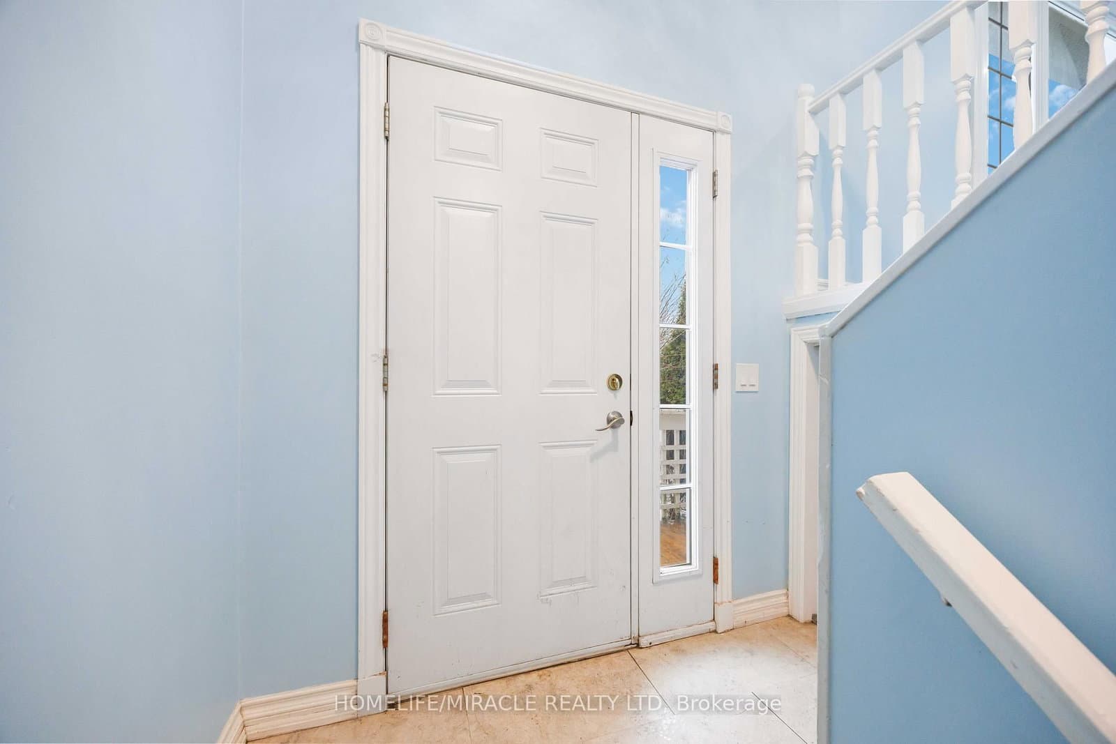 839 Mountain Ash Road - Image 2