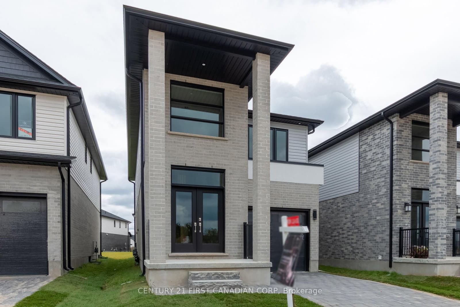 6453 Royal Magnolia Avenue - Image 2
