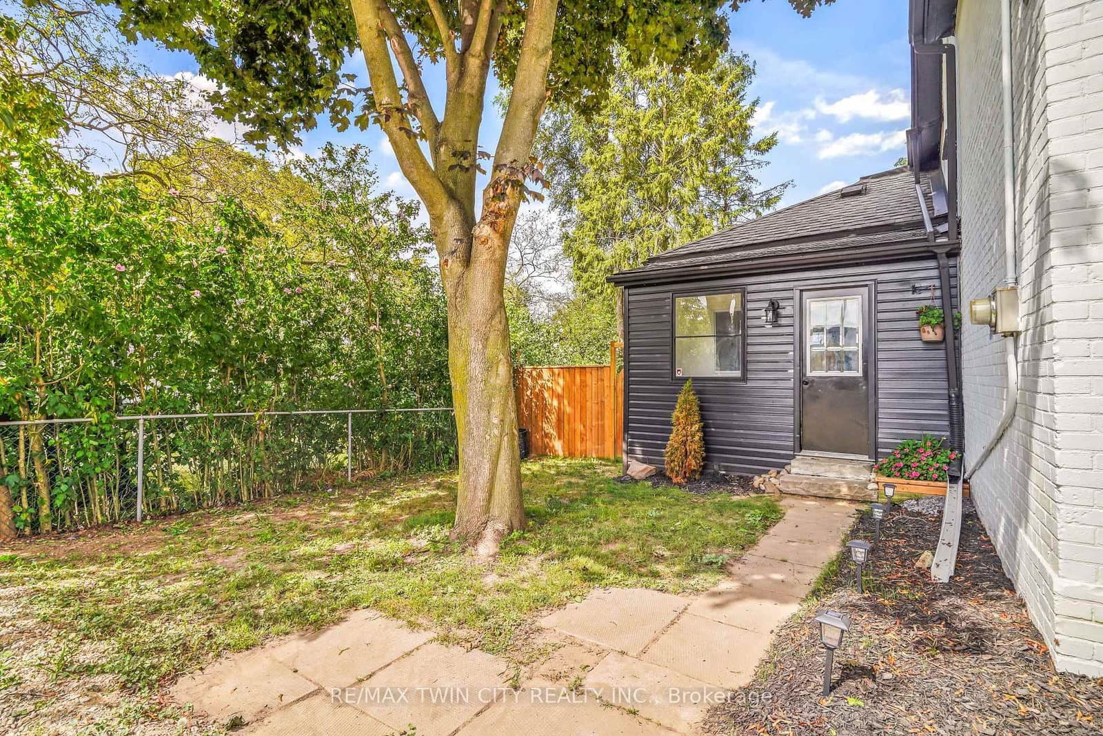 150 Stanley Street - Image 5