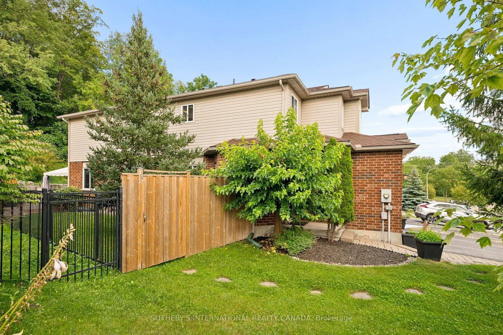131 Upper Mercer Street - Image 3