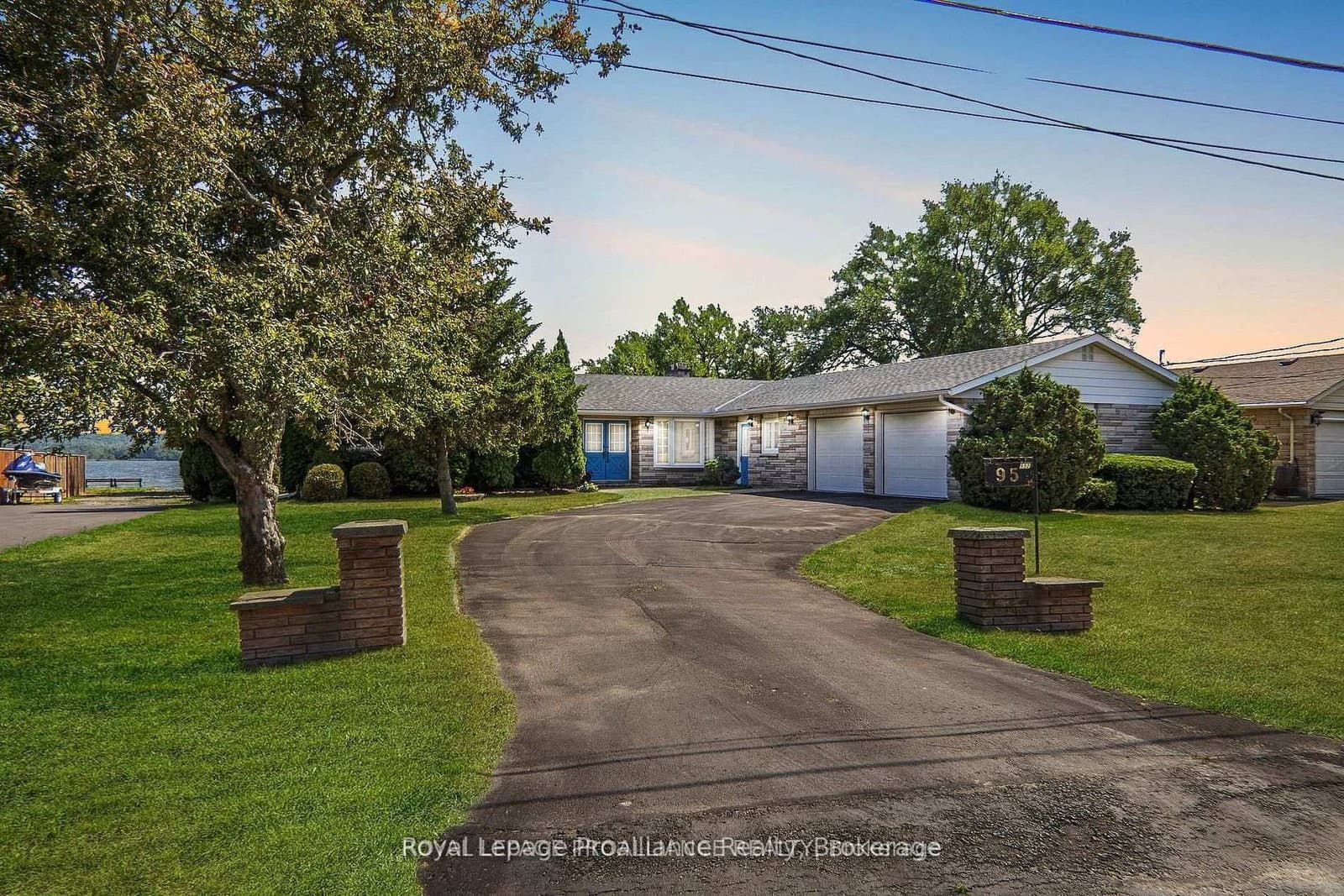 95 Baylea Drive - Image 2
