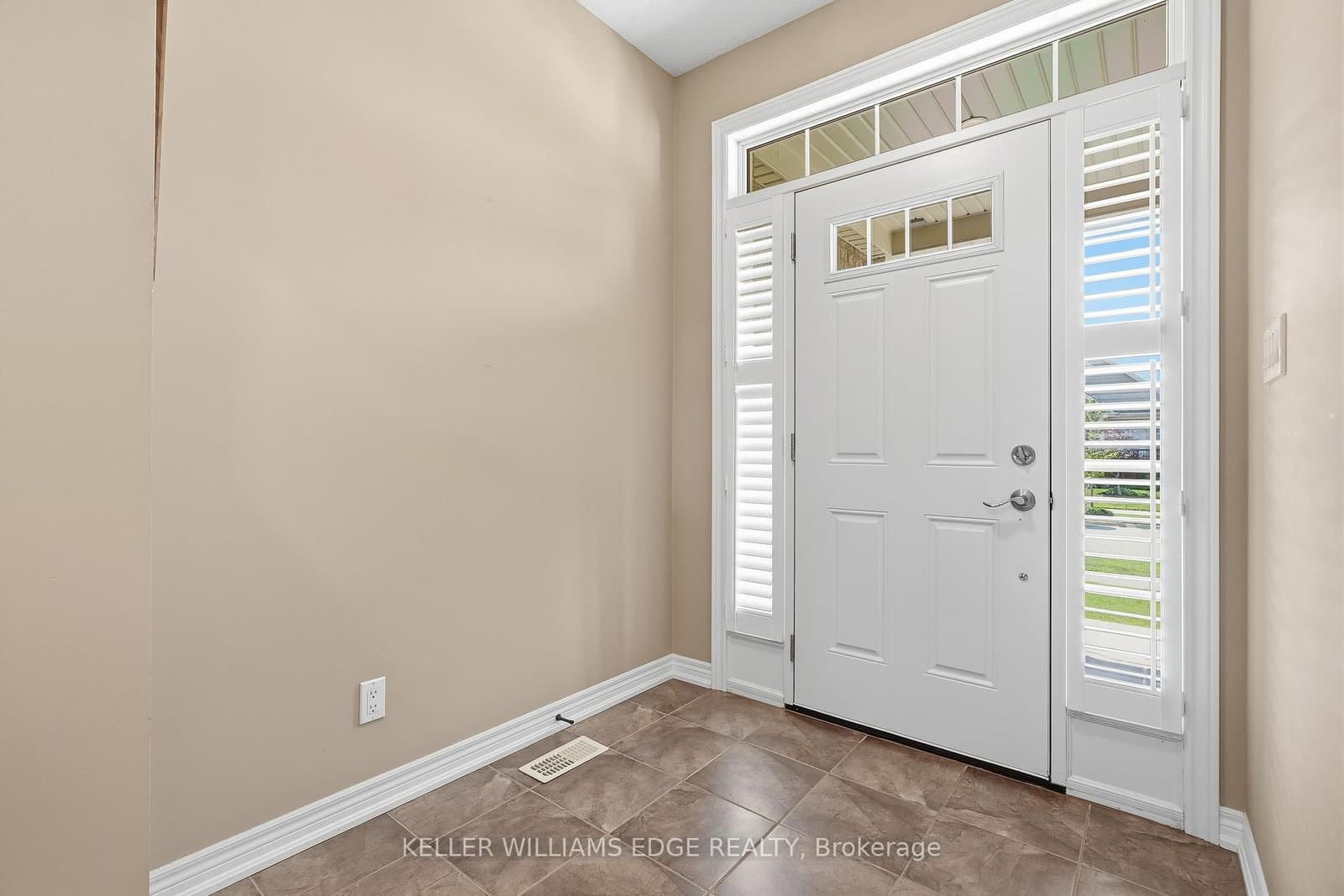 31 Streamside Drive - Image 2