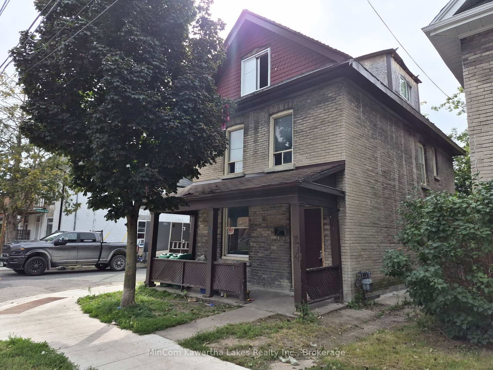 467 ALBERT Street - Image 1