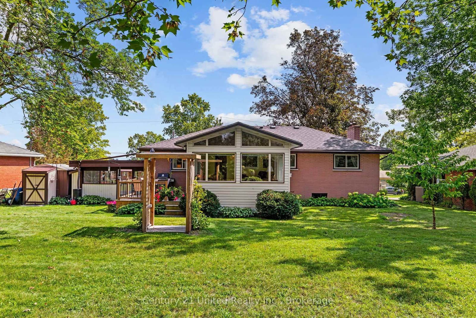 122 Earlwood Drive - Image 4