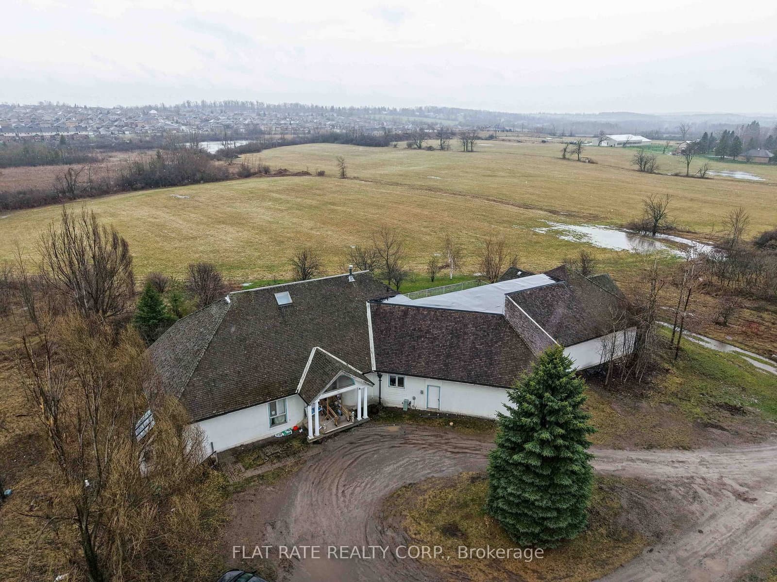 1315 Parkhill Road W - Image 1