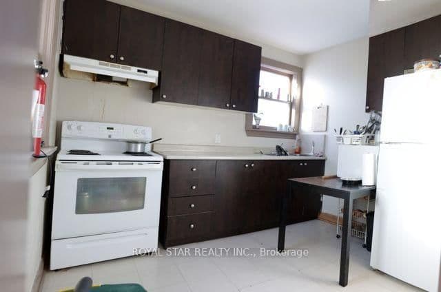 2139 Kingsway Drive - Image 4