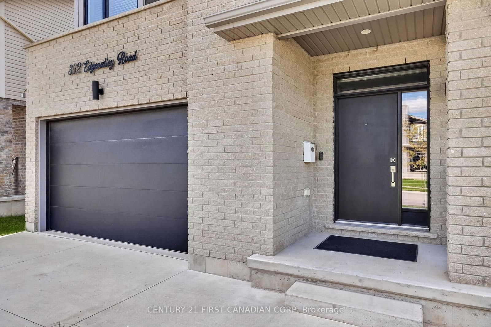 362 Edgevalley Road - Image 2