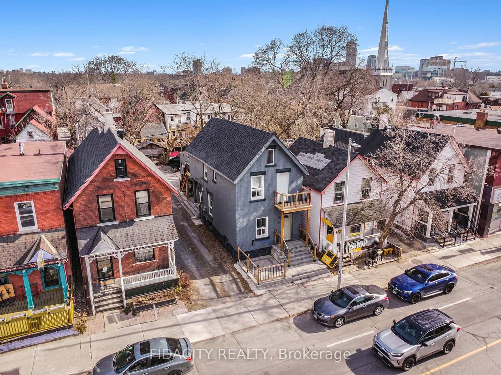 640 Somerset Street W - Image 1