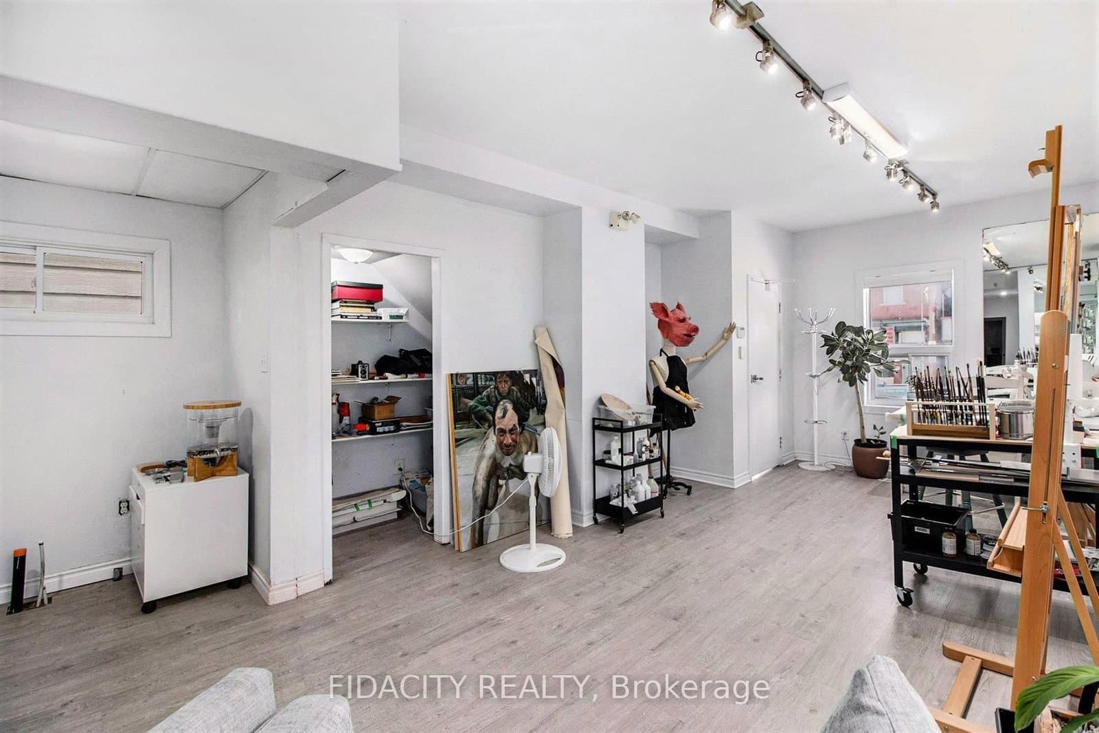 640 Somerset Street W - Image 6