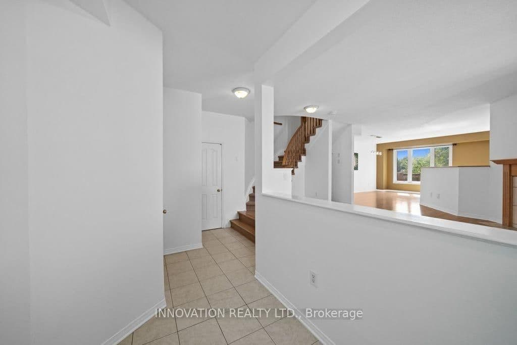 574 Aberfoyle Circle - Image 5