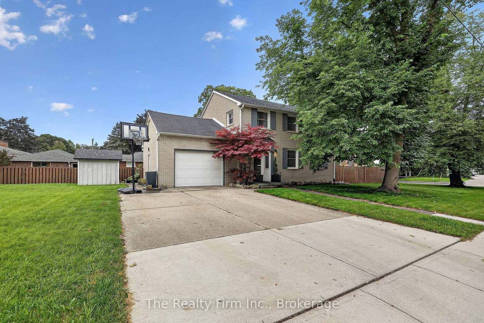 652 Miller Street - Image 2