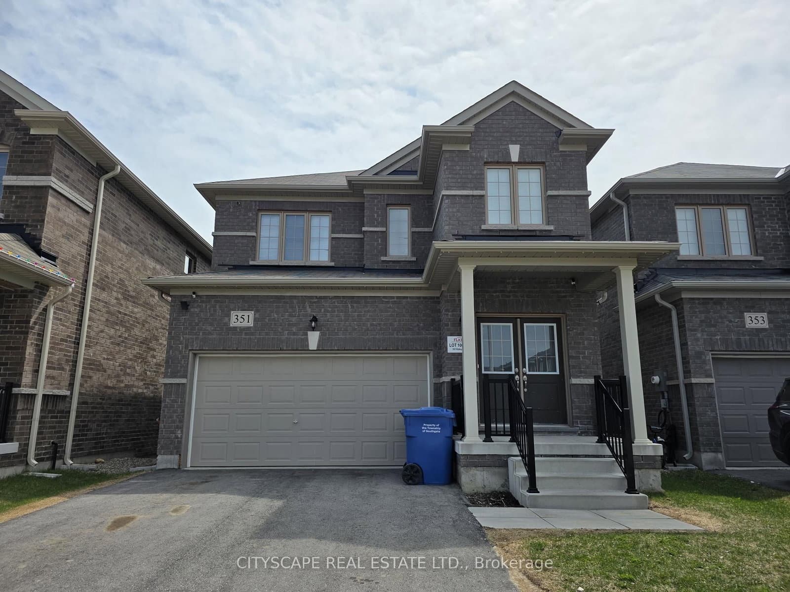 351 Ridley Crescent - Image 4