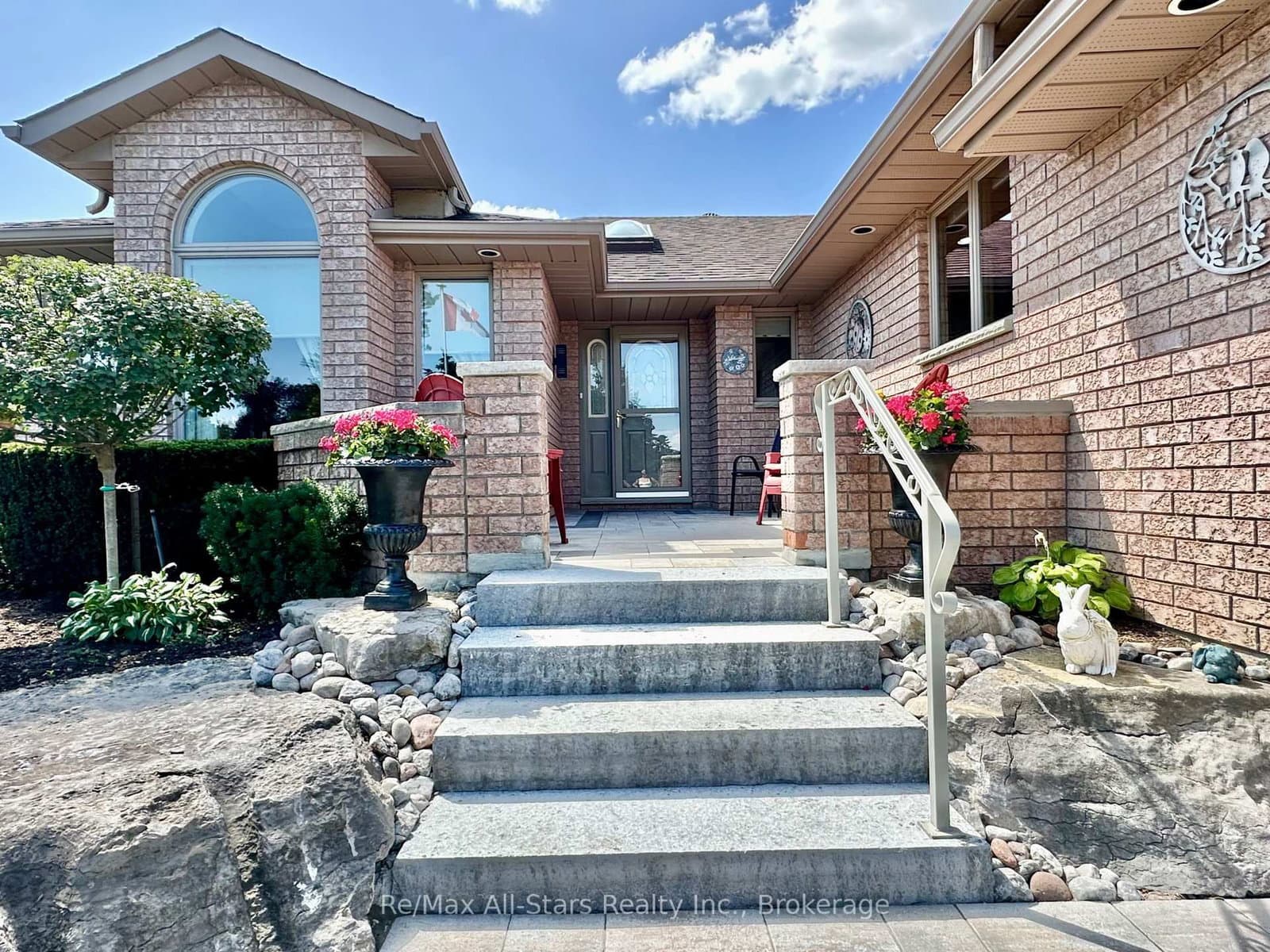 42 Island Bay Drive - Image 3