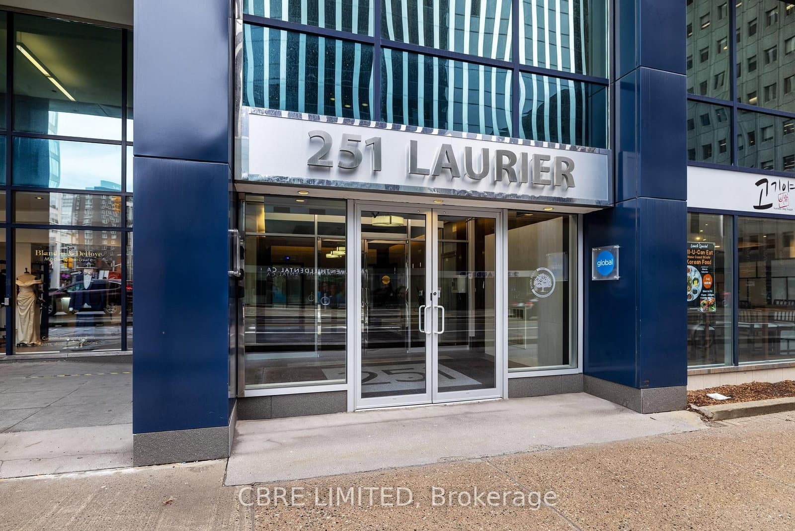 251 LAURIER Avenue W, Unit 900 - Image 2